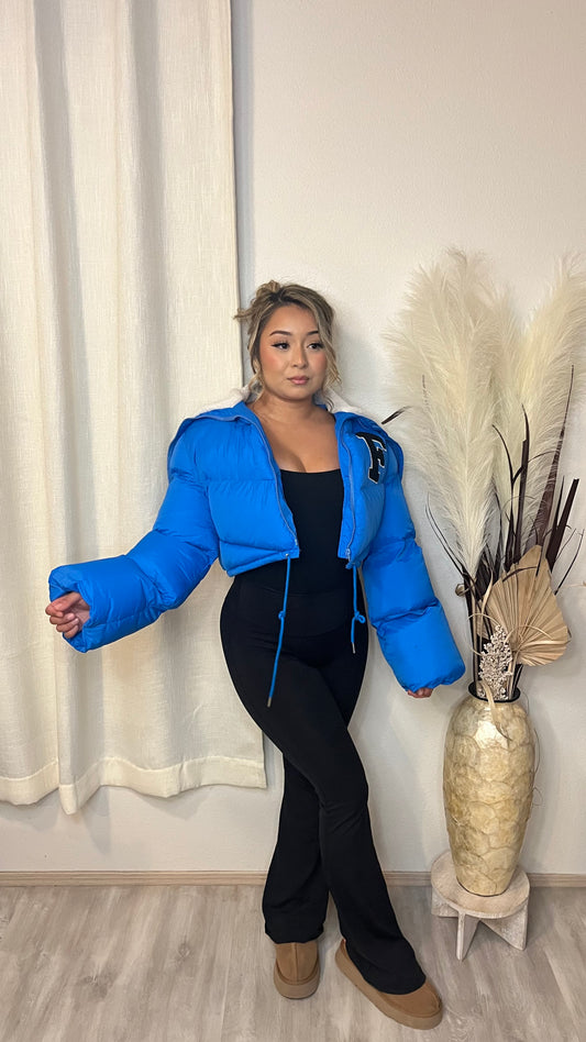 Cassie Puffer Jacket Embroidered F - Blue